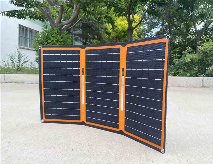Panouri solare flexibile portabile de 30W